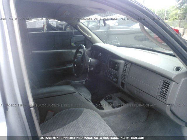 1B4HS48Z42F182578 - 2002 DODGE DURANGO SLT GRAY photo 5