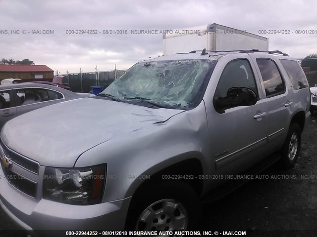 1GNSKBE09DR243547 - 2013 CHEVROLET TAHOE K1500 LT SILVER photo 6