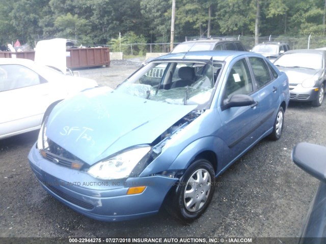 1FAFP33P41W357864 - 2001 FORD FOCUS LX BLUE photo 2