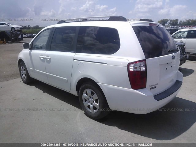 KNDMB233086254457 - 2008 KIA SEDONA EX/LX WHITE photo 3