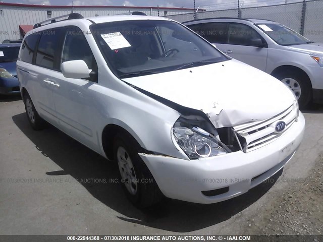 KNDMB233086254457 - 2008 KIA SEDONA EX/LX WHITE photo 6