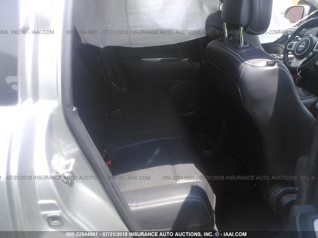 1C4NJDEB3GD718388 - 2016 JEEP COMPASS LATITUDE ნაცრისფერი ფოტო 8