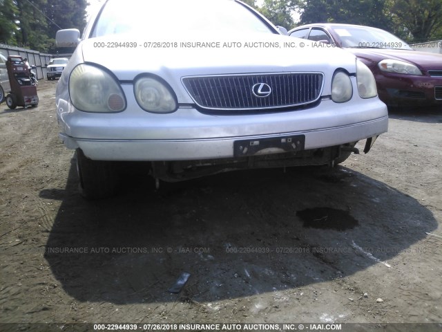 JT8BH68X1W0013076 - 1998 LEXUS GS 400 SILVER photo 6