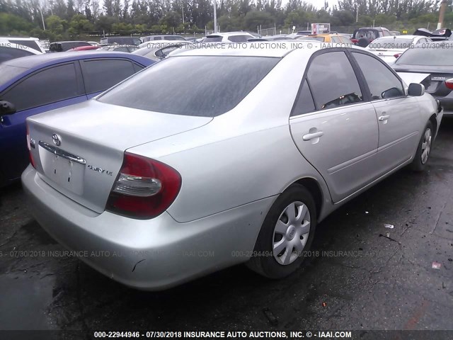 4T1BE32K44U880866 - 2004 TOYOTA CAMRY LE/XLE/SE 银色 照片 4