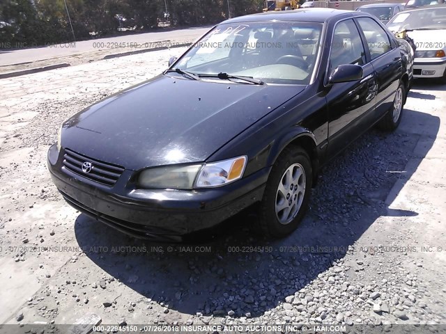 JT2BF22K1X0180738 - 1999 TOYOTA CAMRY LE/XLE BLACK photo 2