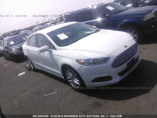 3FA6P0H71GR147662 - 2016 FORD FUSION SE WHITE photo 1