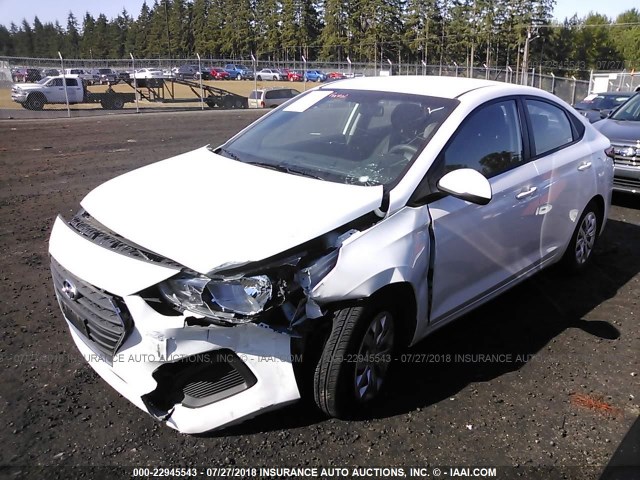 3KPC24A32JE007029 - 2018 HYUNDAI ACCENT SEL WHITE photo 2