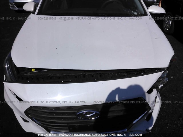 3KPC24A32JE007029 - 2018 HYUNDAI ACCENT SEL WHITE photo 6