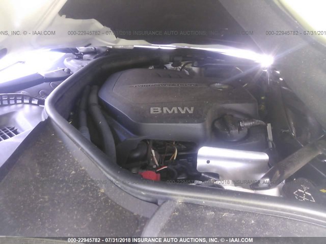 WBA5A7C50FD620624 - 2015 BMW 528 XI WHITE photo 10