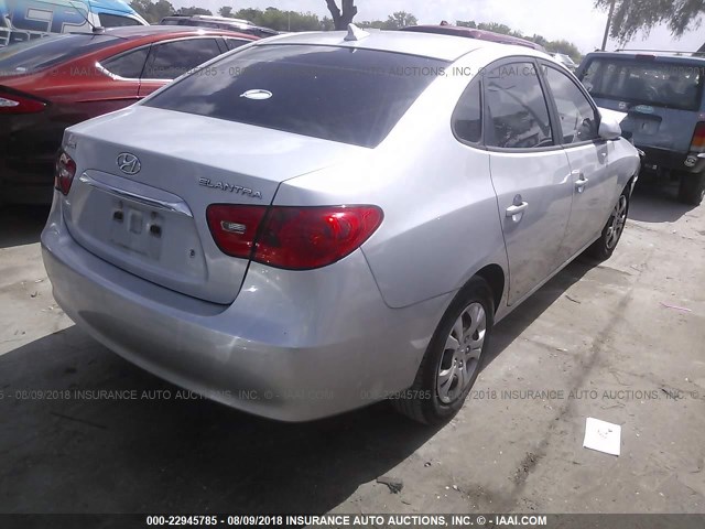 KMHDU4AD4AU135552 - 2010 HYUNDAI ELANTRA BLUE/GLS/SE SILVER photo 4