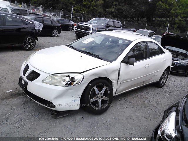 1G2ZG58N874223300 - 2007 PONTIAC G6 SE WHITE photo 2