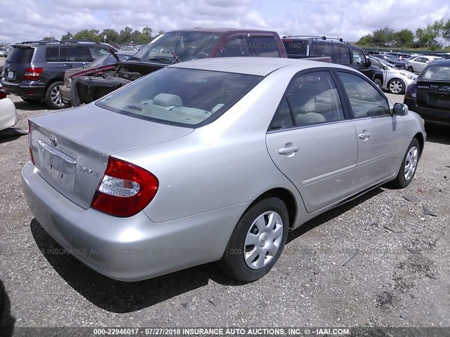 4T1BE32K93U756378 - 2003 TOYOTA CAMRY LE/XLE/SE Gümüş foto 4