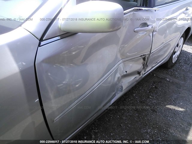 4T1BE32K93U756378 - 2003 TOYOTA CAMRY LE/XLE/SE Gümüş foto 6