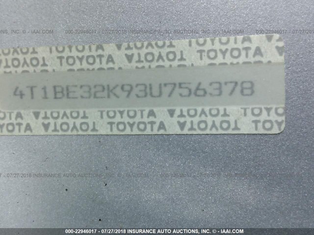 4T1BE32K93U756378 - 2003 TOYOTA CAMRY LE/XLE/SE Gümüş foto 9