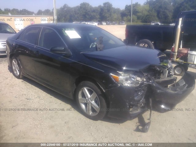 4T1BF1FK6DU279227 - 2013 TOYOTA CAMRY L/SE/LE/XLE Qara foto 1