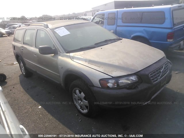 YV1SZ59H731107477 - 2003 VOLVO XC70 GOLD photo 1