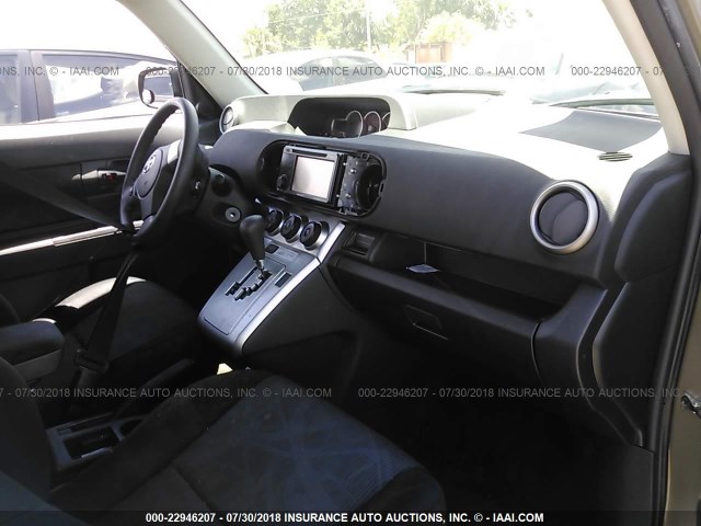 JTLZE4FE3CJ019504 - 2012 TOYOTA SCION XB Dunkelbraun Foto 5