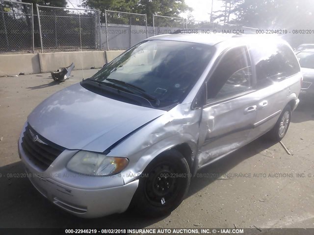 1C4GP45R55B431678 - 2005 CHRYSLER TOWN & COUNTRY  GRAY photo 2