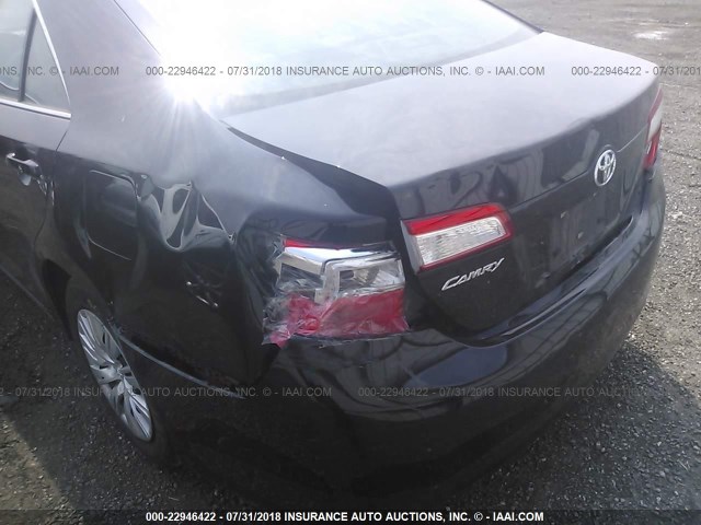 4T4BF1FK7ER428672 - 2014 TOYOTA CAMRY L/SE/LE/XLE BLACK photo 6