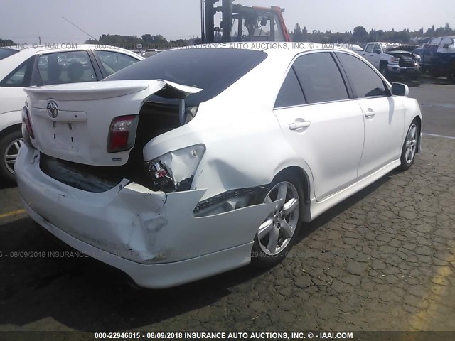 4T1BK46K87U559670 - 2007 TOYOTA CAMRY NEW GENERAT LE/XLE/SE WHITE photo 4