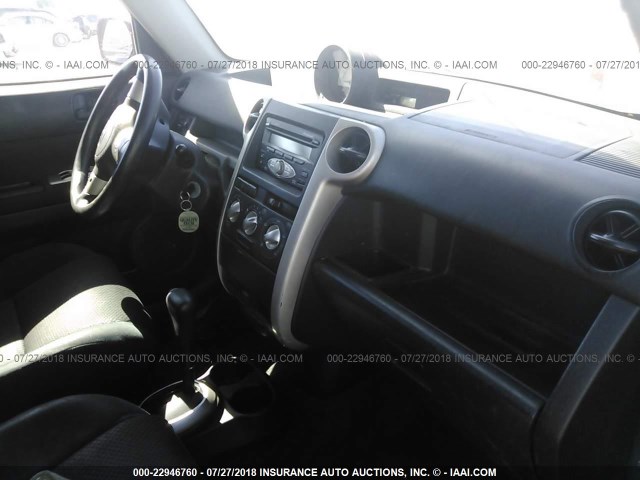 JTLKT324664112812 - 2006 TOYOTA SCION XB Rot Foto 5