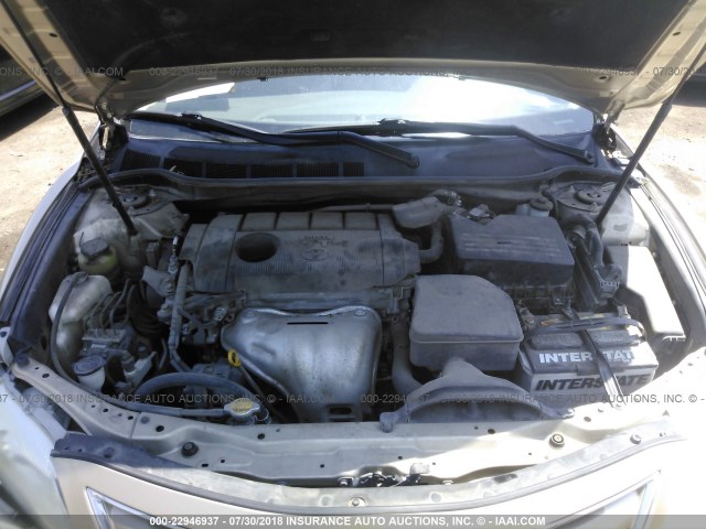4T1BF3EK6BU201072 - 2011 TOYOTA CAMRY SE/LE/XLE თაფლისფერი ფოტო 10