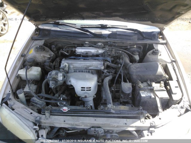 JT2BG22K7W0202995 - 1998 TOYOTA CAMRY CE/LE/XLE 金色 照片 10