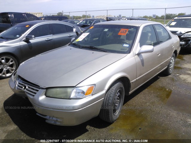 JT2BG22K7W0202995 - 1998 TOYOTA CAMRY CE/LE/XLE 金色 照片 2