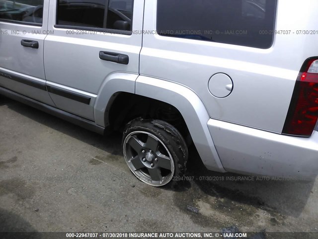 1J8HG48N26C317879 - 2006 JEEP COMMANDER ვერცხლისფერი ფოტო 6