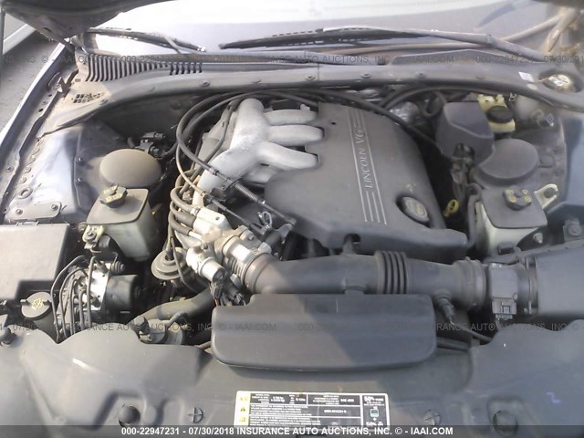 1LNHM86S02Y660215 - 2002 LINCOLN LS 蓝色 照片 10