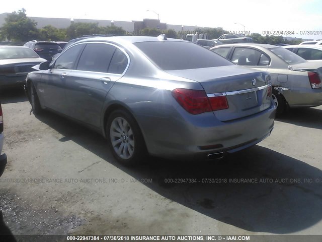 WBAKC8C50AC430162 - 2010 BMW 750 LI/XDRIVE GRAY photo 3