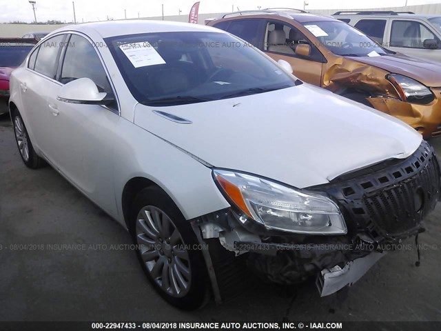 2G4GR5EKXC9113620 - 2012 BUICK REGAL WHITE photo 1