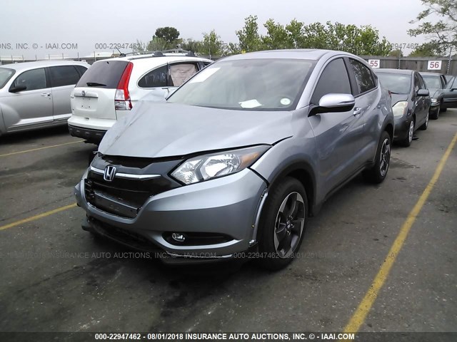 3CZRU6H50JG718833 - 2018 HONDA HR-V EX SILVER photo 2