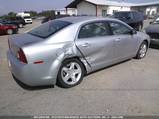 1G1ZA5EU5BF207800 - 2011 CHEVROLET MALIBU LS Gümüş foto 4