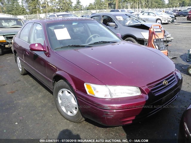 JT2BG22K3W0258903 - 1998 TOYOTA CAMRY CE/LE/XLE 紫色 照片 1