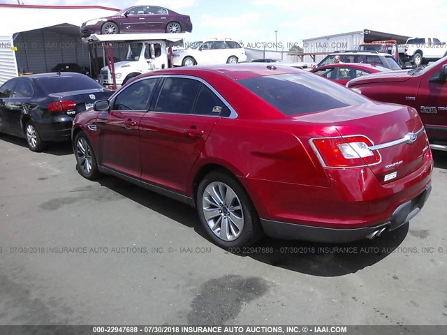 1FAHP2FW4AG143098 - 2010 FORD TAURUS LIMITED RED photo 3