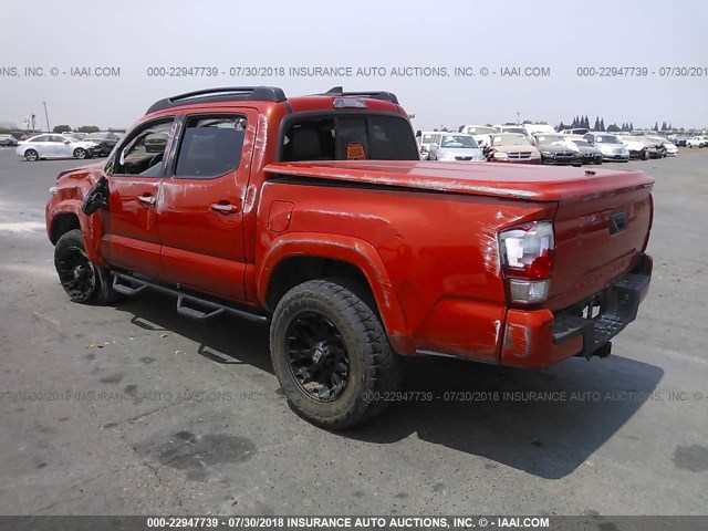 3TMCZ5AN7GM023647 - 2016 TOYOTA TACOMA DBL CAB/SR/SR5/TRD SPT/OR ORANGE photo 3