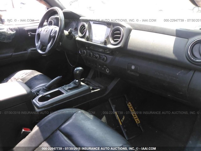 3TMCZ5AN7GM023647 - 2016 TOYOTA TACOMA DBL CAB/SR/SR5/TRD SPT/OR ORANGE photo 5