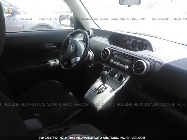 JTLKE50E991093356 - 2009 TOYOTA SCION XB Weiß Foto 5