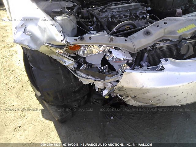 4T1BE32K53U738315 - 2003 TOYOTA CAMRY LE/XLE/SE Şampan foto 6