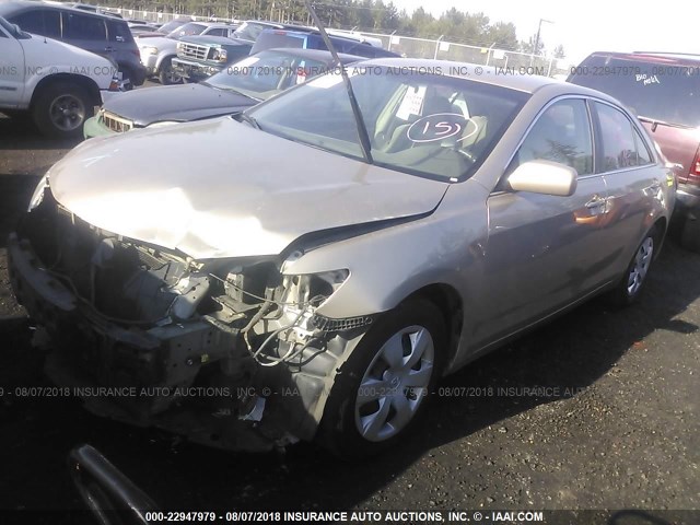 4T1BE46K29U830605 - 2009 TOYOTA CAMRY SE/LE/XLE ოქროსფერი ფოტო 2