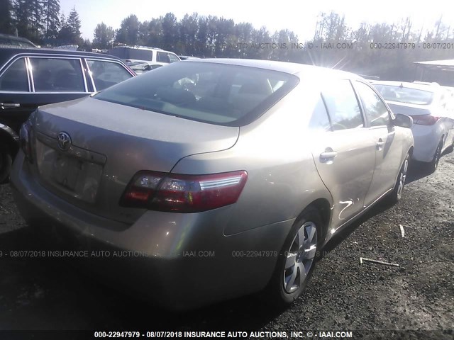 4T1BE46K29U830605 - 2009 TOYOTA CAMRY SE/LE/XLE ოქროსფერი ფოტო 4