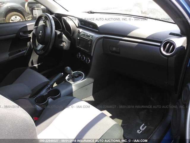 JTKJF5C78F3090863 - 2015 TOYOTA SCION TC 蓝色 照片 5