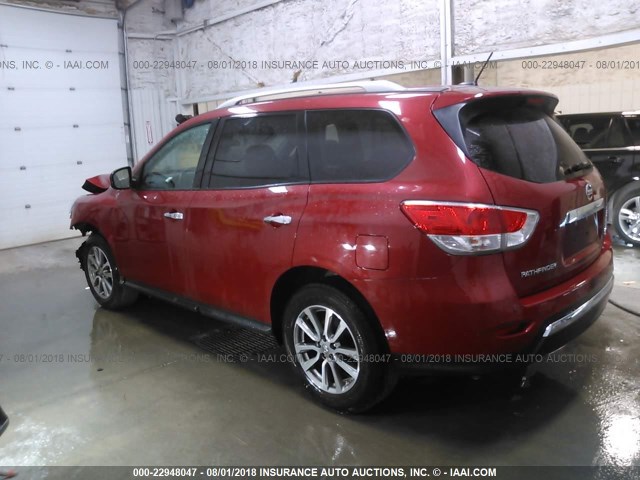 5N1AR2MM9EC694837 - 2014 NISSAN PATHFINDER S/SV/SL/PLATINUM RED photo 3