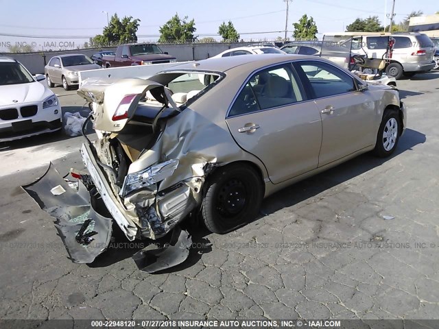 4T1BF3EKXBU717807 - 2011 TOYOTA CAMRY SE/LE/XLE 金色 照片 4