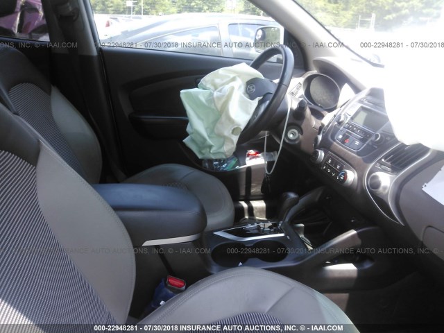 KM8JU3AC7DU584765 - 2013 HYUNDAI TUCSON GLS/LIMITED 蓝色 照片 5