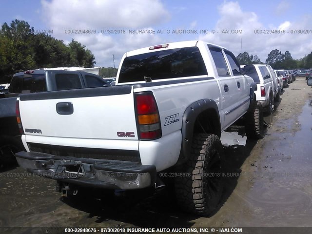 2GTEK13T451152080 - 2005 GMC NEW SIERRA K1500 WHITE photo 4