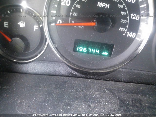 1J8HG48K76C188415 - 2006 JEEP COMMANDER BLACK photo 7