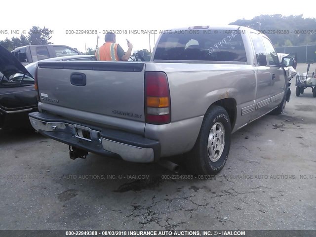 2GCEC19W4Y1336907 - 2000 CHEVROLET SILVERADO C1500 SILVER photo 4