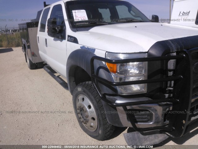 1FD0W4HT8DEA15922 - 2013 FORD F450 SUPER DUTY WHITE photo 2